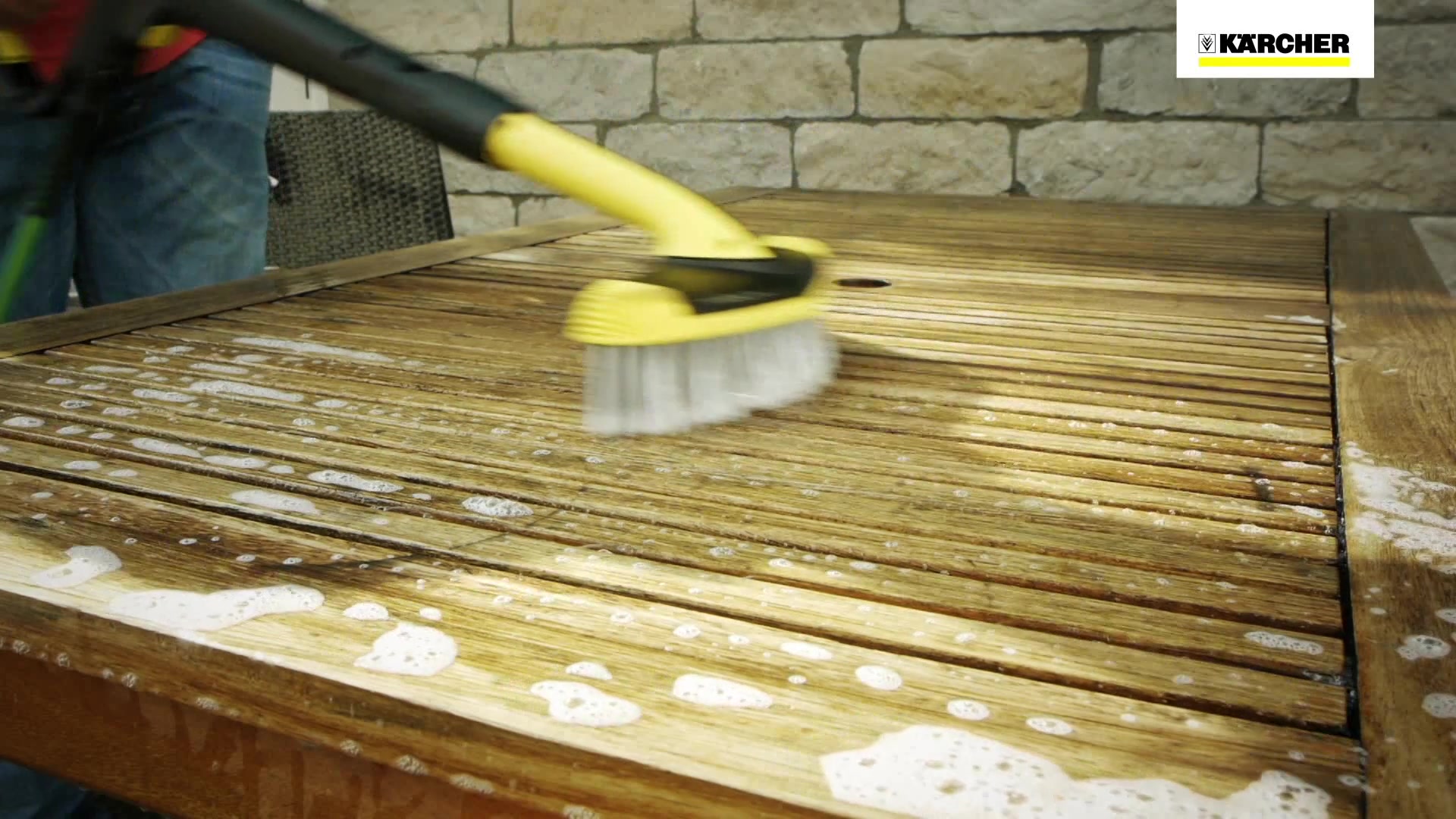 Щетка для мойки Karcher WB 60 (2.643-233.0) — купить в Санкт-Петербурге:  цена за штуку, характеристики, отзывы, фото в интернет-магазине Петрович